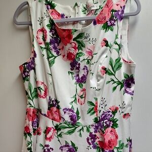 Pretty White Floral Full-skirted Dress